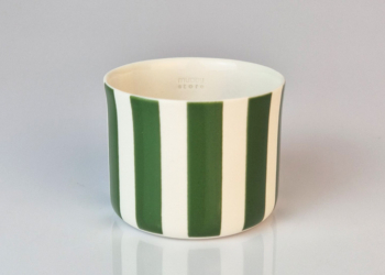 “Striped” Green on White Midi – Yeşil Çizgili El Yapımı Porselen Bardak